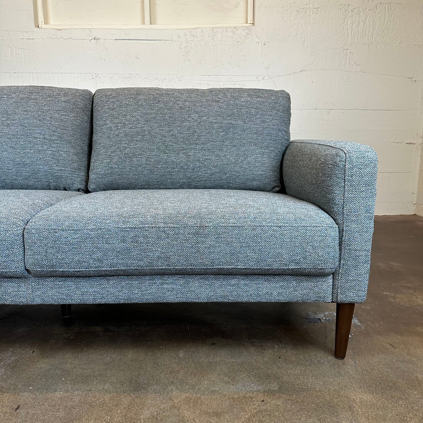 Staten Grove Sofa