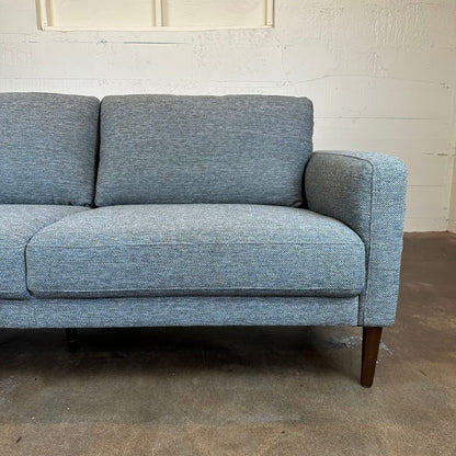 Staten Grove Sofa