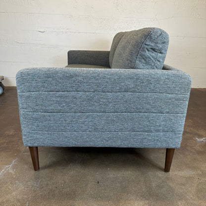 Staten Grove Sofa