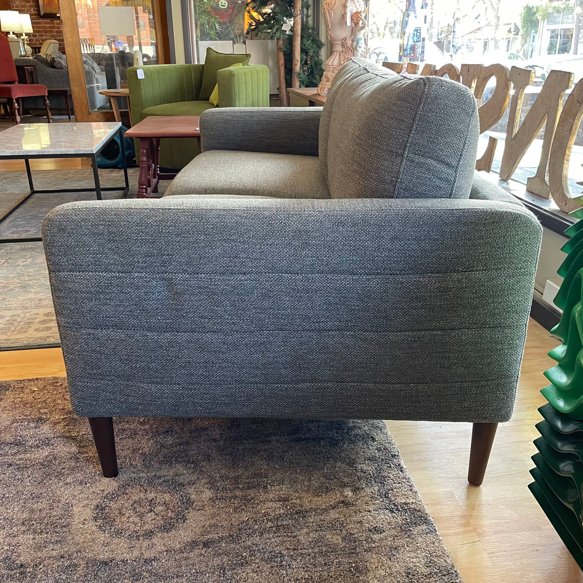 Staten Grove Sofa
