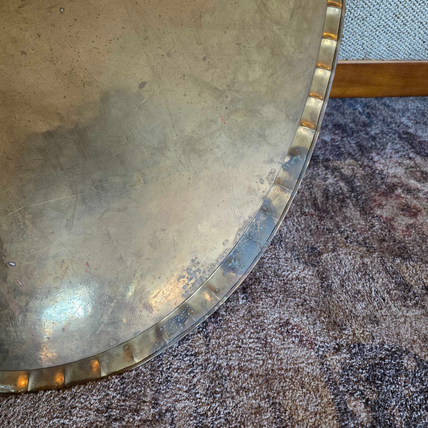 Foldable 6 Arm Base Engraved Lg. Oval Brass Top Coffee Table C COFFEE TABLES