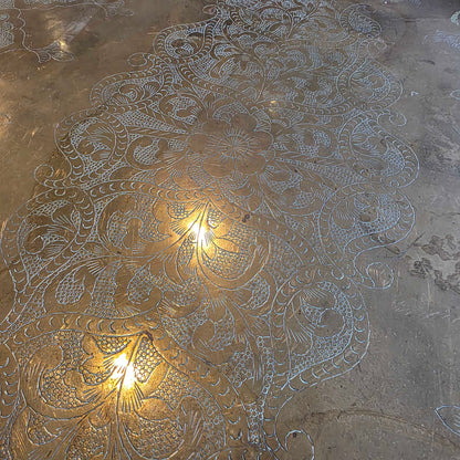 Foldable 6 Arm Base Engraved Lg. Oval Brass Top Coffee Table C COFFEE TABLES