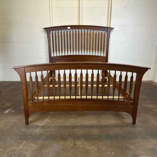 Mission Style Arch Top Queen Bedframe C BED FRAMES