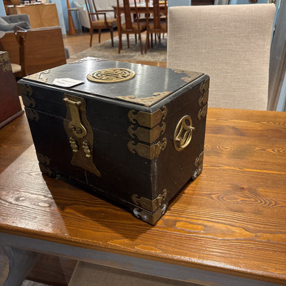 Chinese Black Lacquer Wood Jewelry Box