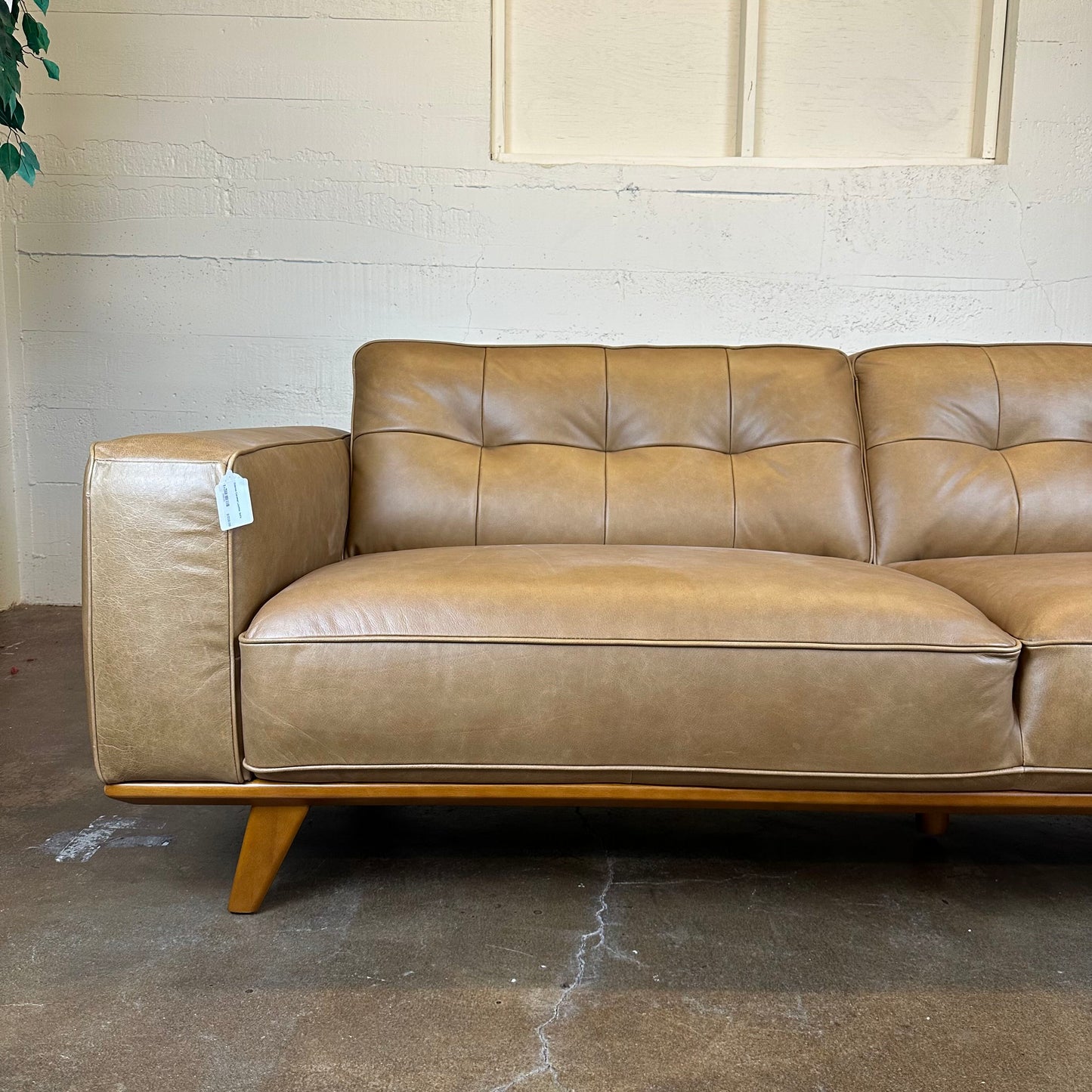 Odense Caramel Leather Sofa U SOFAS