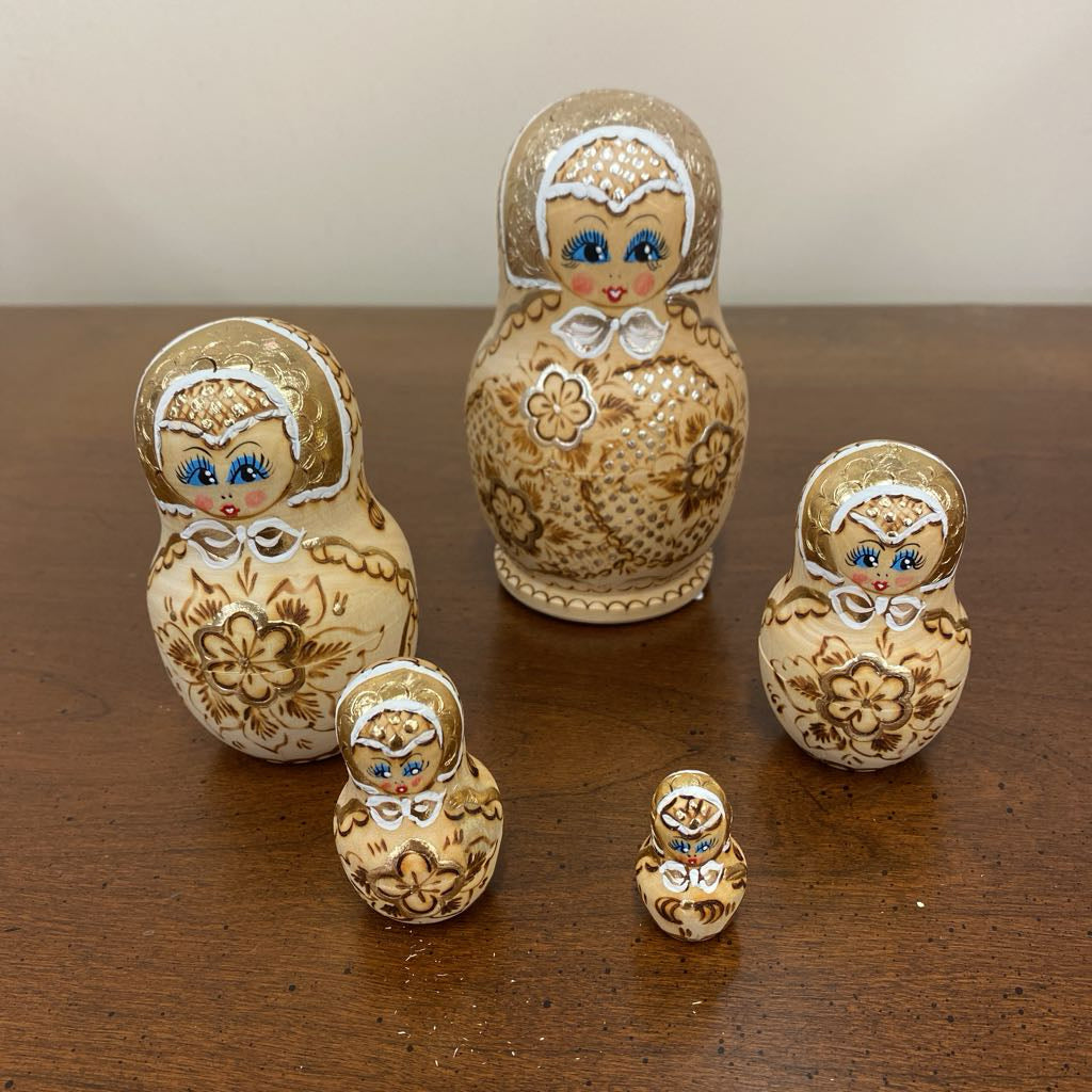 Metallic Accents Nesting Dolls