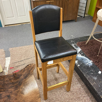 Padded Black Vinyl Oak Barstool