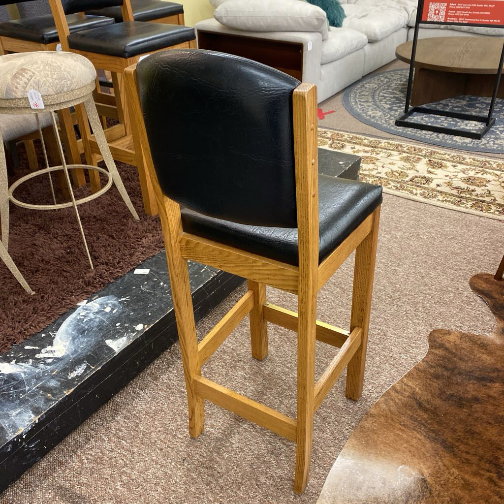 Padded Black Vinyl Oak Barstool