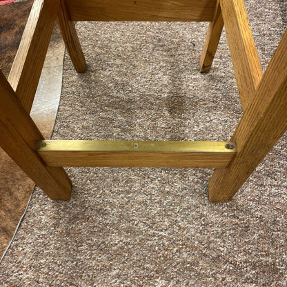 Padded Black Vinyl Oak Barstool