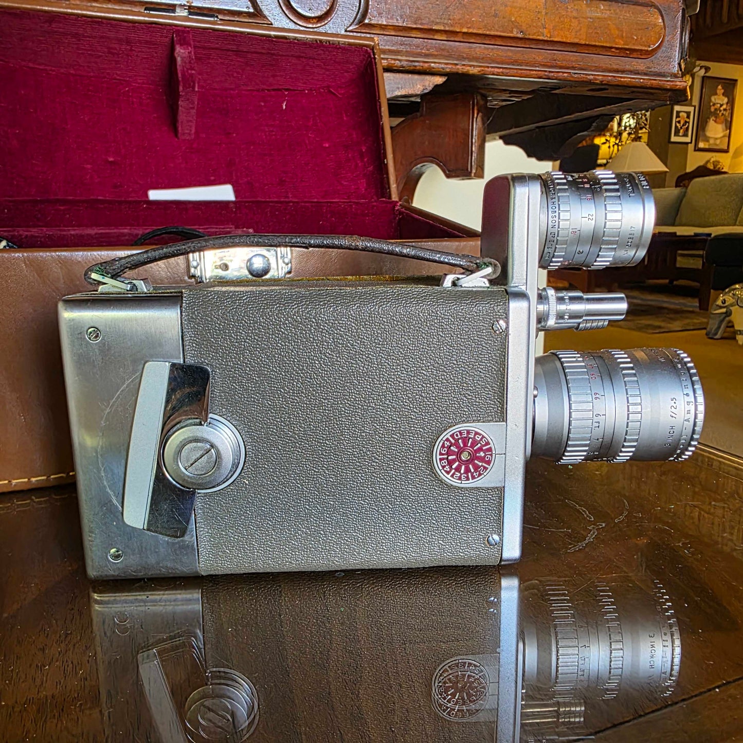 Vint. Bell & Howell 16mm Movie Camera w/ Case OPERATIONAL