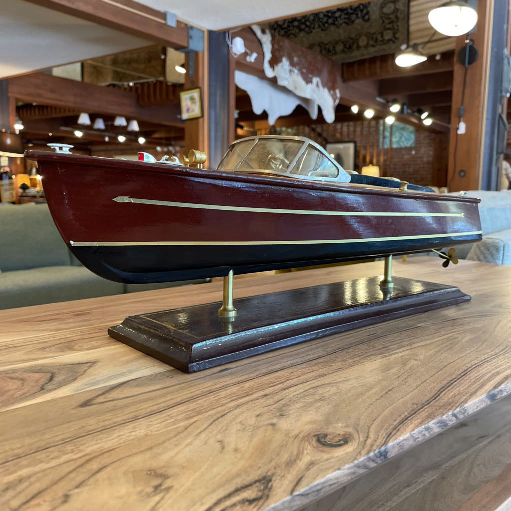 Criss-Craft Model Boat