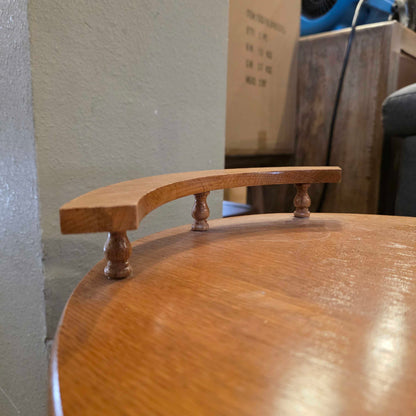 Wood Spindle Rim Table w/ Storage Rack & Lamp