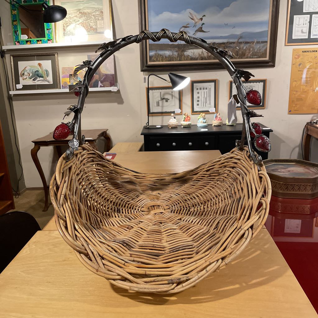 Large Floor Bouquet Basket with Stawberries and Leaves Handle UNIQUE FINDS
