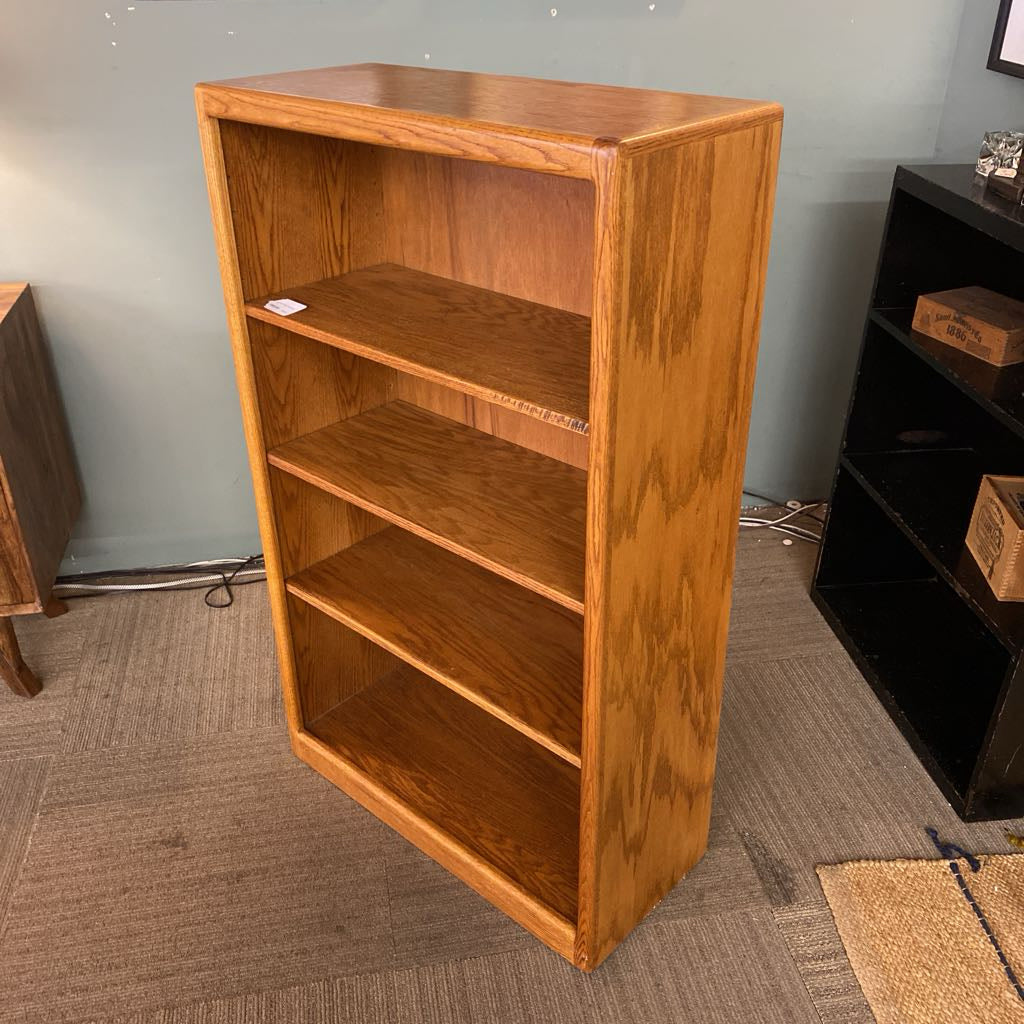 Classic Mid Height Oak Bookcase