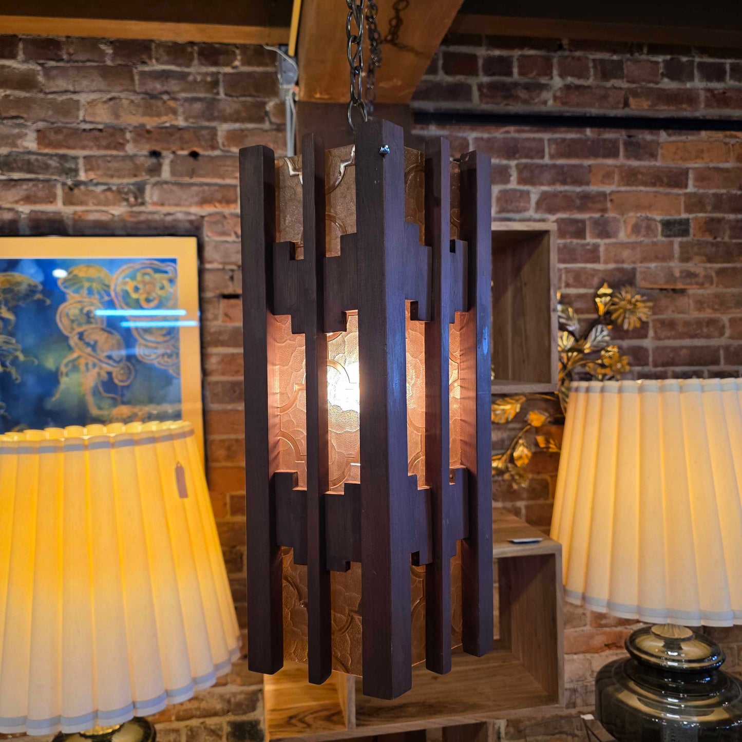 Groovy MC Wood with Gold Plastic Hanging Light