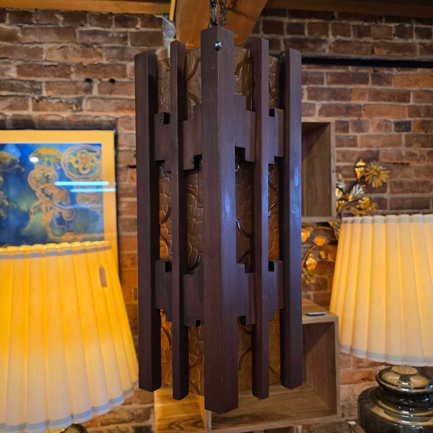Groovy MC Wood with Gold Plastic Hanging Light