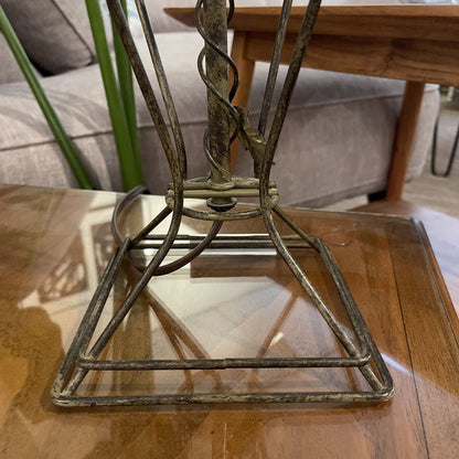 Rustic Wire "Pedestal" Shape Base Lamp LAMPS