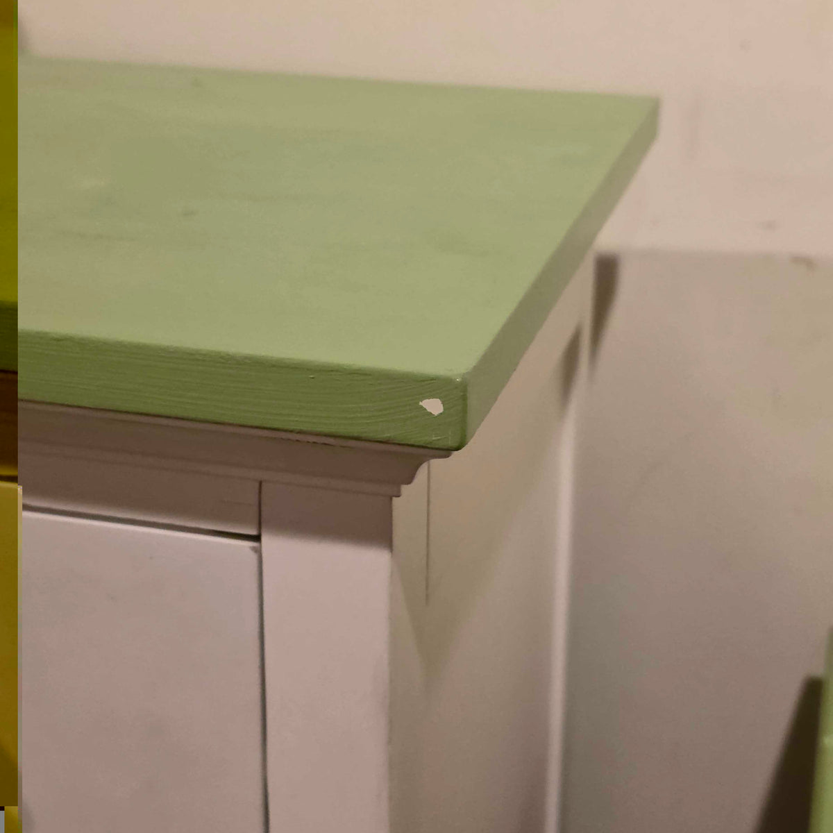 White 1 Drawer Small Cabinet with Glass Door
