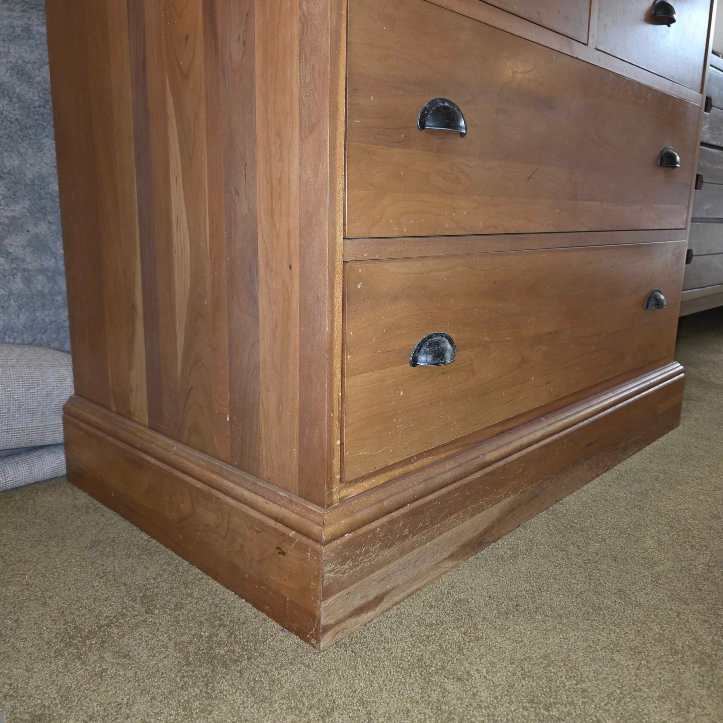 Cherry 4 Drawer Chest of Drawers