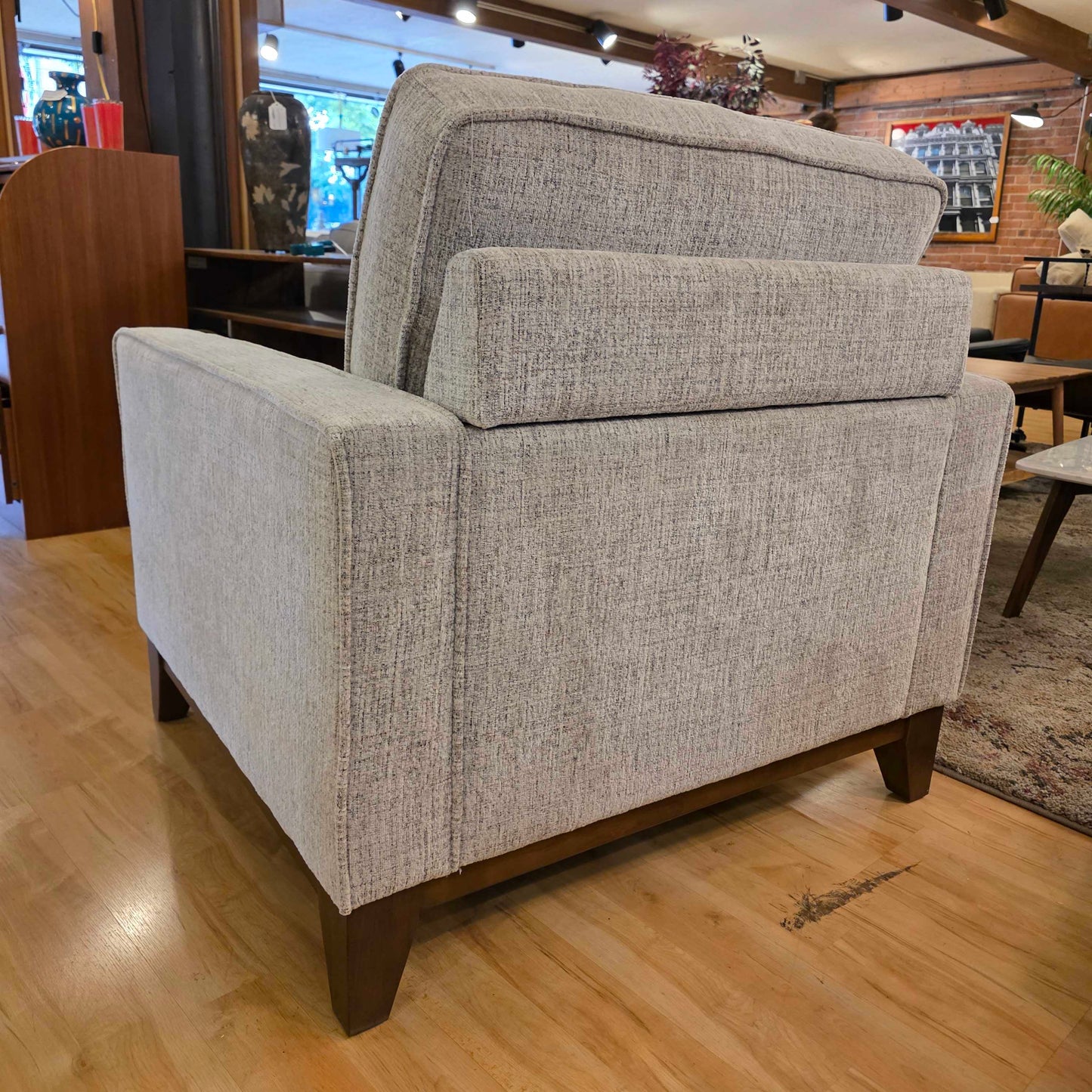 Flax Button Tufted Chair