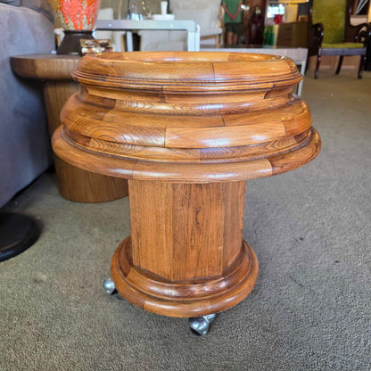 Seisekowa Oak Clock Side Table
