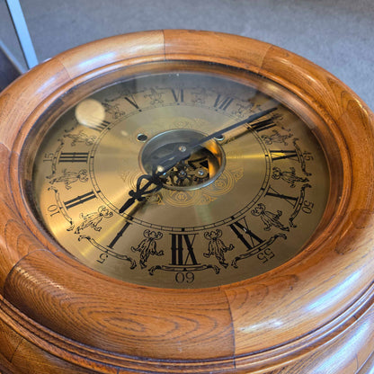 Seisekowa Oak Clock Side Table