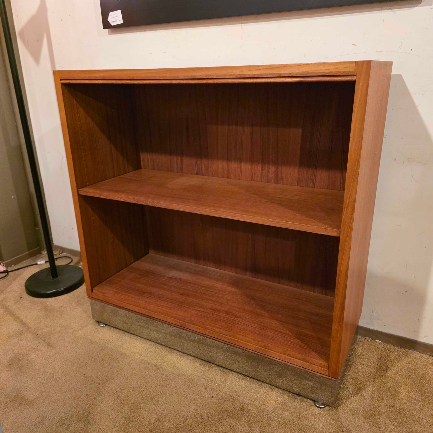 Metal Base Low 2 Tier Bookshelf
