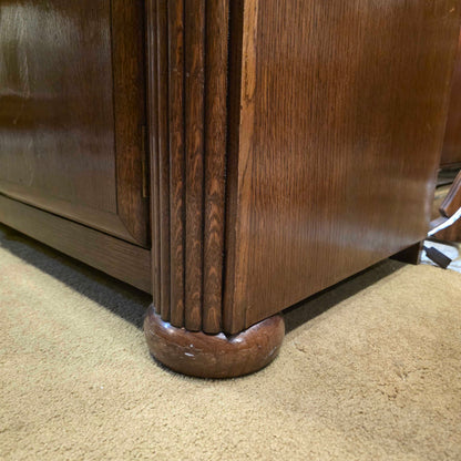 Vintage Charming Oak Buffet
