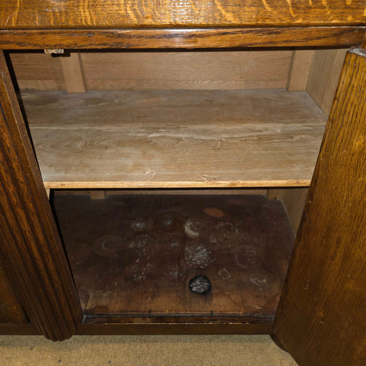 Vintage Charming Oak Buffet