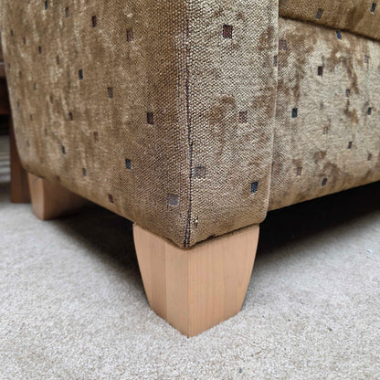 Bronze Small Comfy Checkered Bench