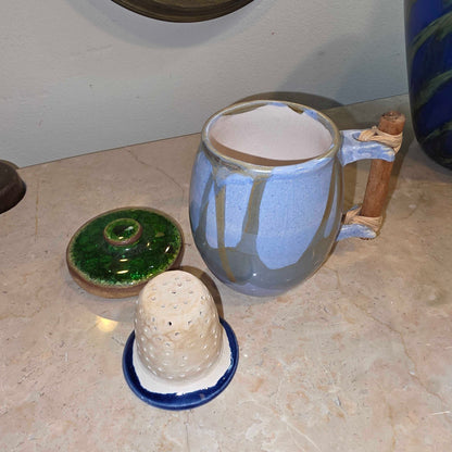 Brazilian Mug w/ Tea Infuser & Lid