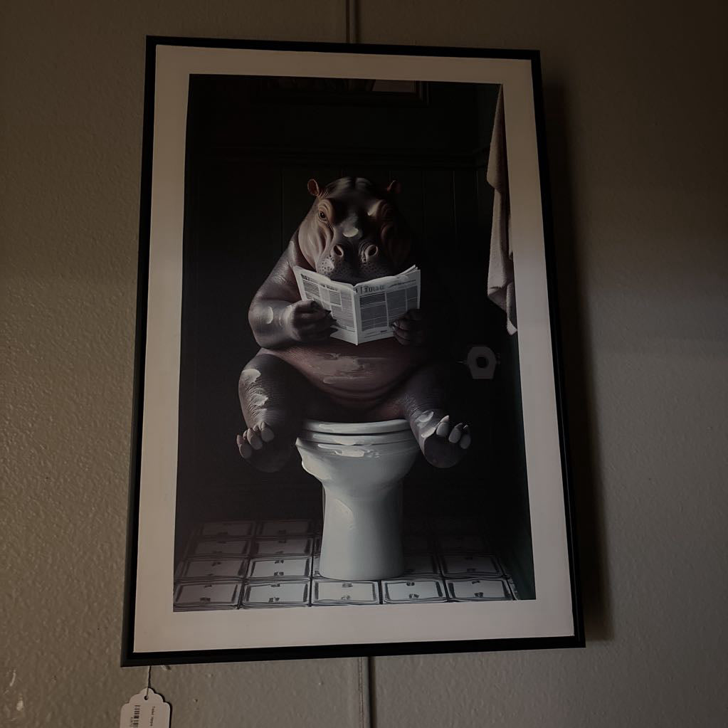 Toilet Hippo