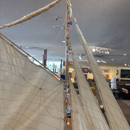 J Class Model Racing Boat