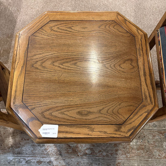 Oak Beveled Edge Side Table w/Shelf