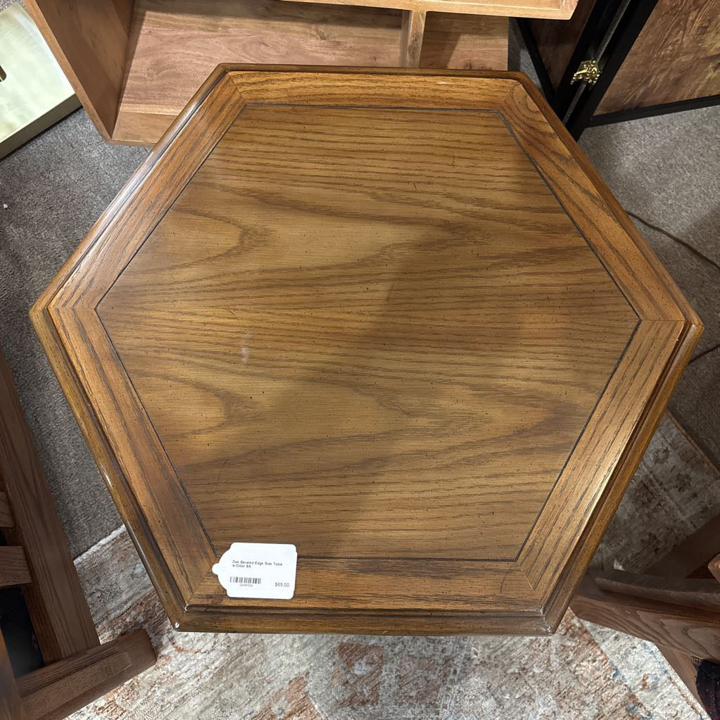 Oak Beveled Edge Side Table w/Door