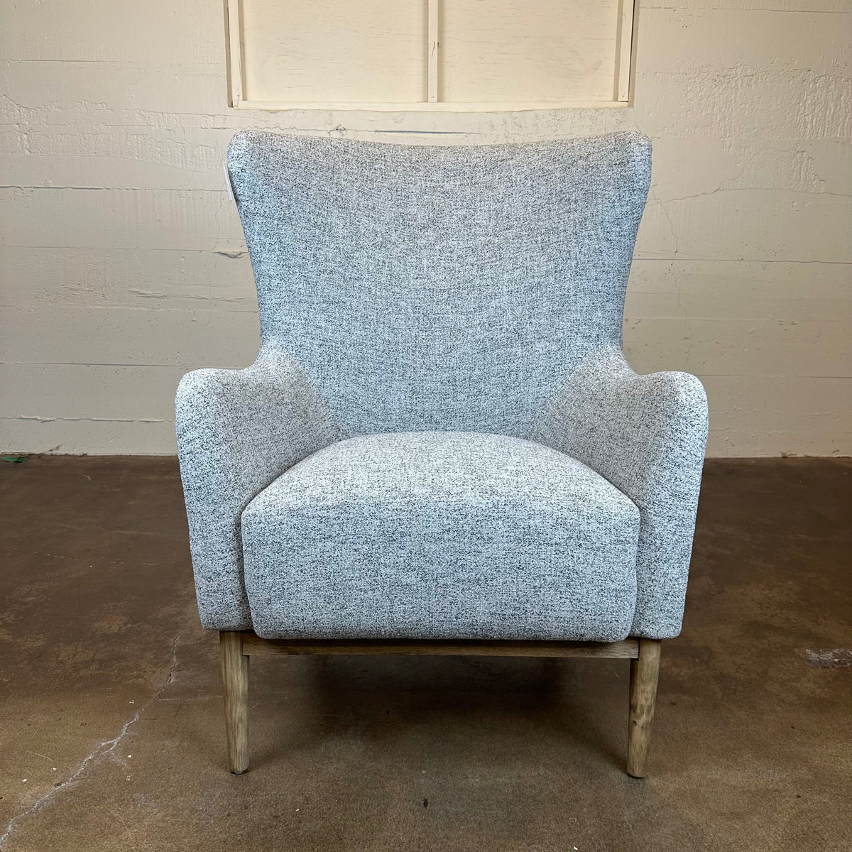 Gravel Accent Chair U ACCENT CHAIRS