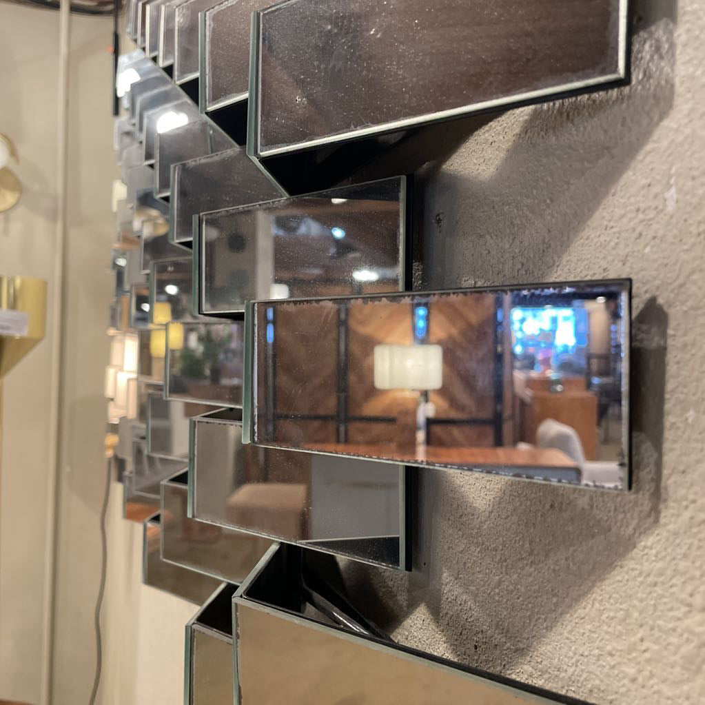 Geometric Faceted Mirror