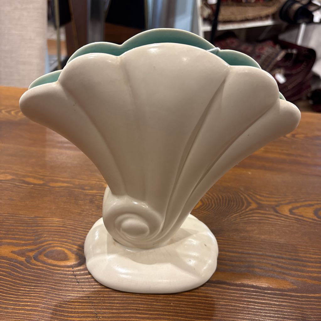 Red Wing Pottery Shell