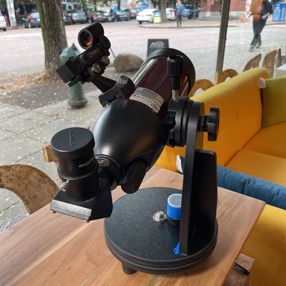 Orion EZII Telescope--Comes with 1 additional Lens