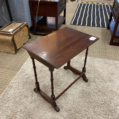 Turned Spindly Leg Side Table