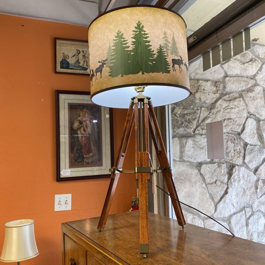 Moose Surveyor Tripod Table Lamp