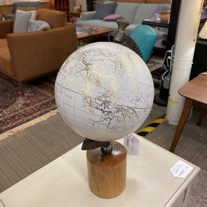 White & Gold Globe w/Wood Base