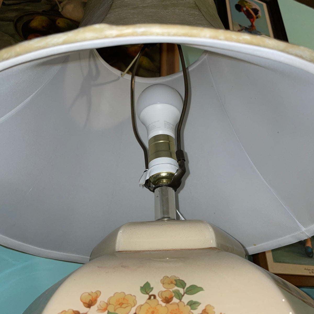 Six-Sided Ceramic Lamp with Asian Orange Flowers and Birds Motif
