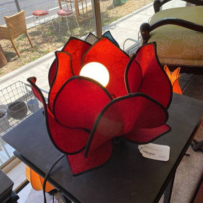 Red Silk Flower Table Lamp