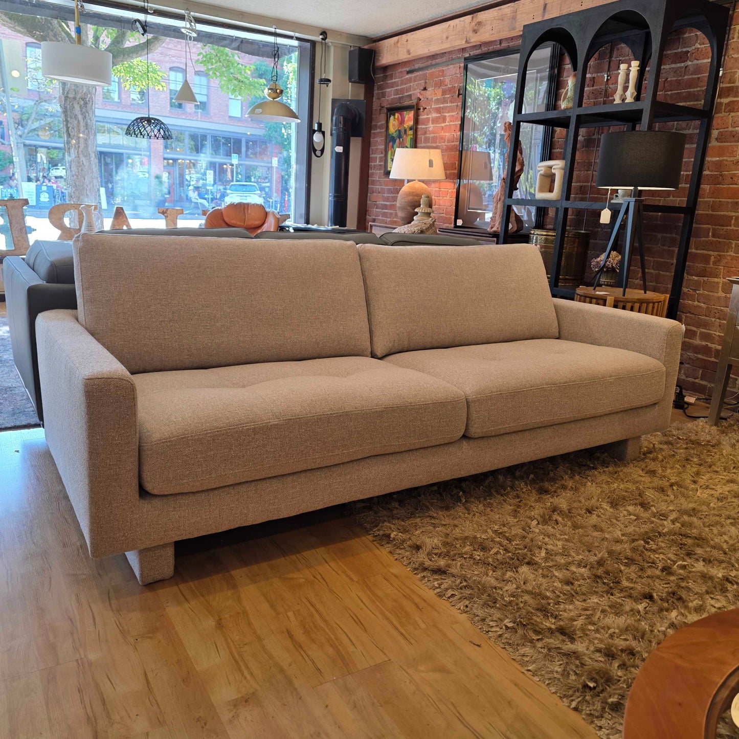 Venice Ginger Sofa
