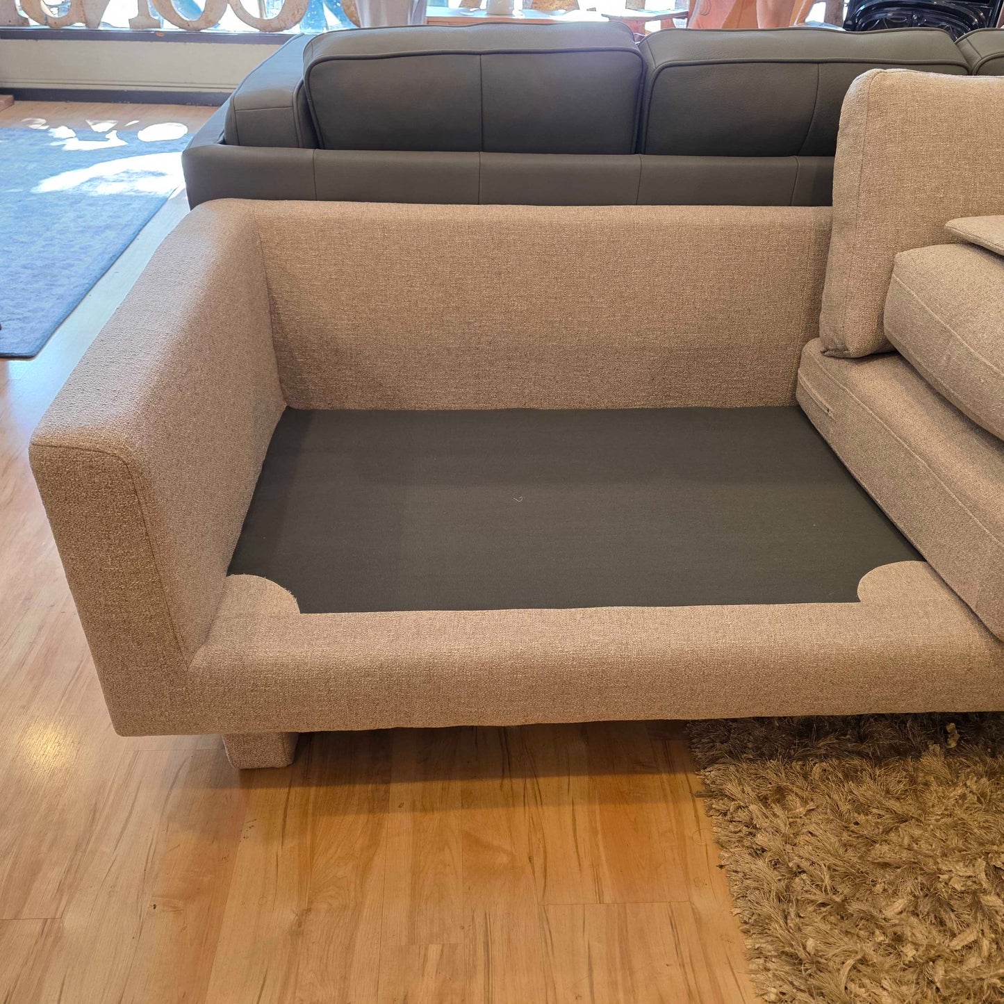 Venice Ginger Sofa