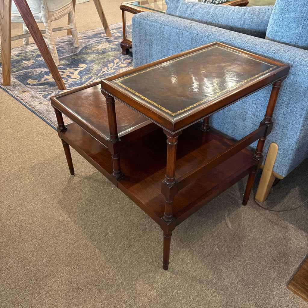 MC Weiman 2-Tier Mahogany Side Table 20" Wide