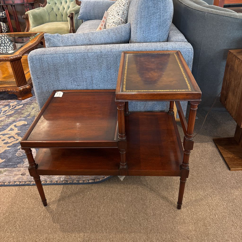 MC Weiman 2-Tier Mahogany Side Table 20" Wide