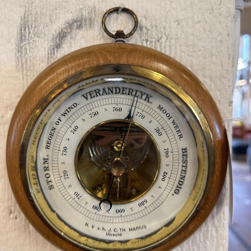 Veranderlyk Vintage Barometer