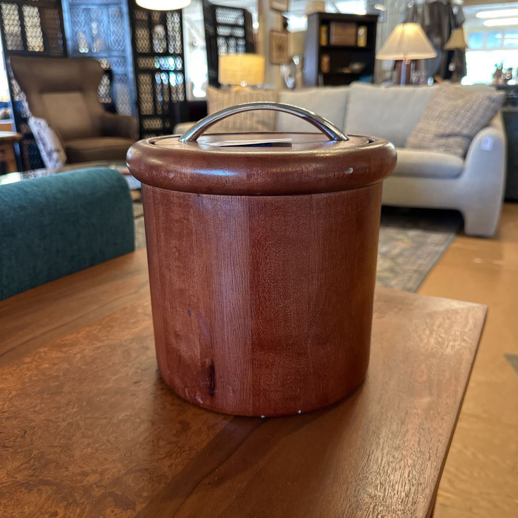 Ice Bucket With Lid
